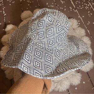 Beautiful blue aztec beach / vacation hat. 🐬